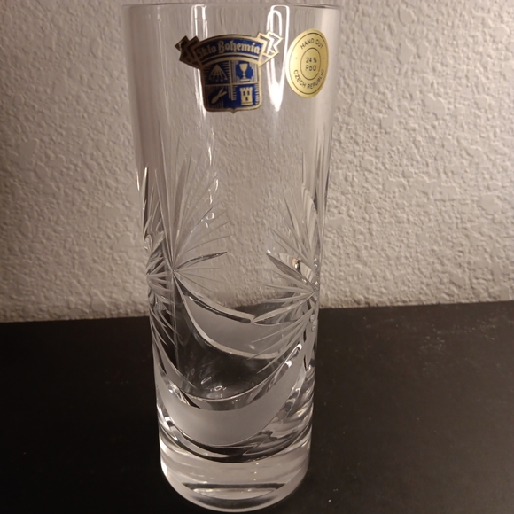 STUNNING NEW Bohemian Cut Crystal 7" Tall Tumbler Made in Czech Republic. - Picture 2 of 7